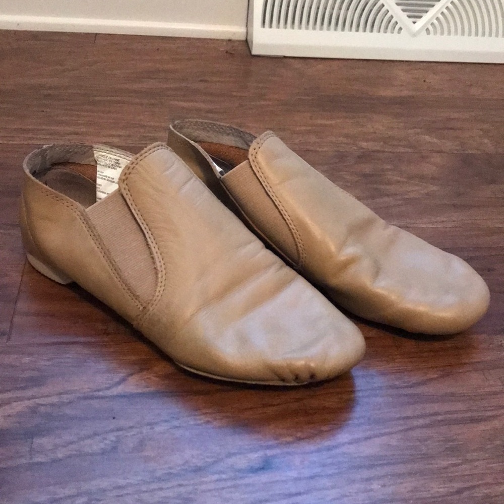 Revolution Tan Jazz Shoes